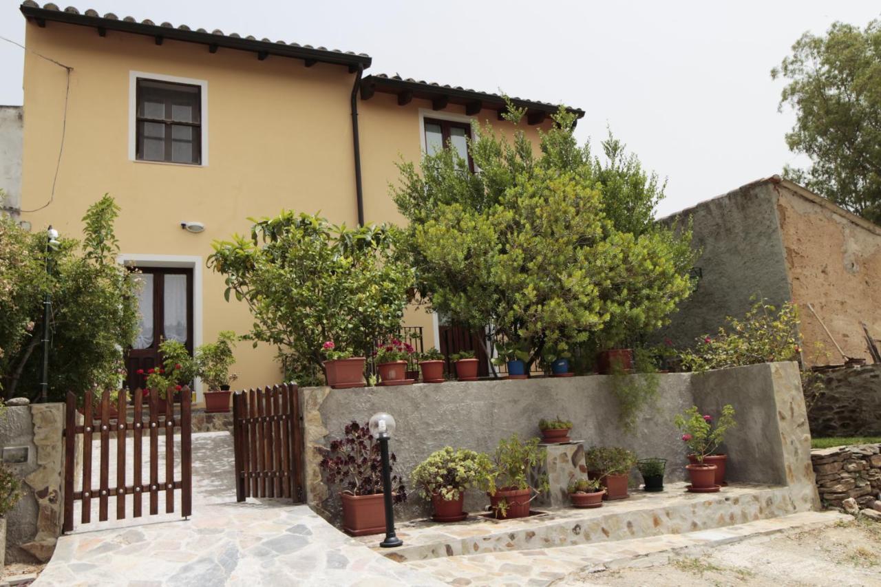 B&B S'Arrosa Antiga Santadi エクステリア 写真